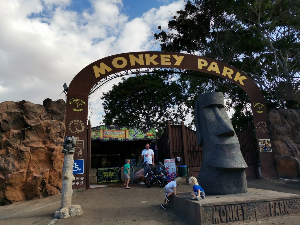 Zoo Monkey Park, Canary Islands, photo