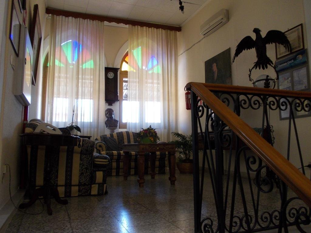 Фото Hotel Victoria