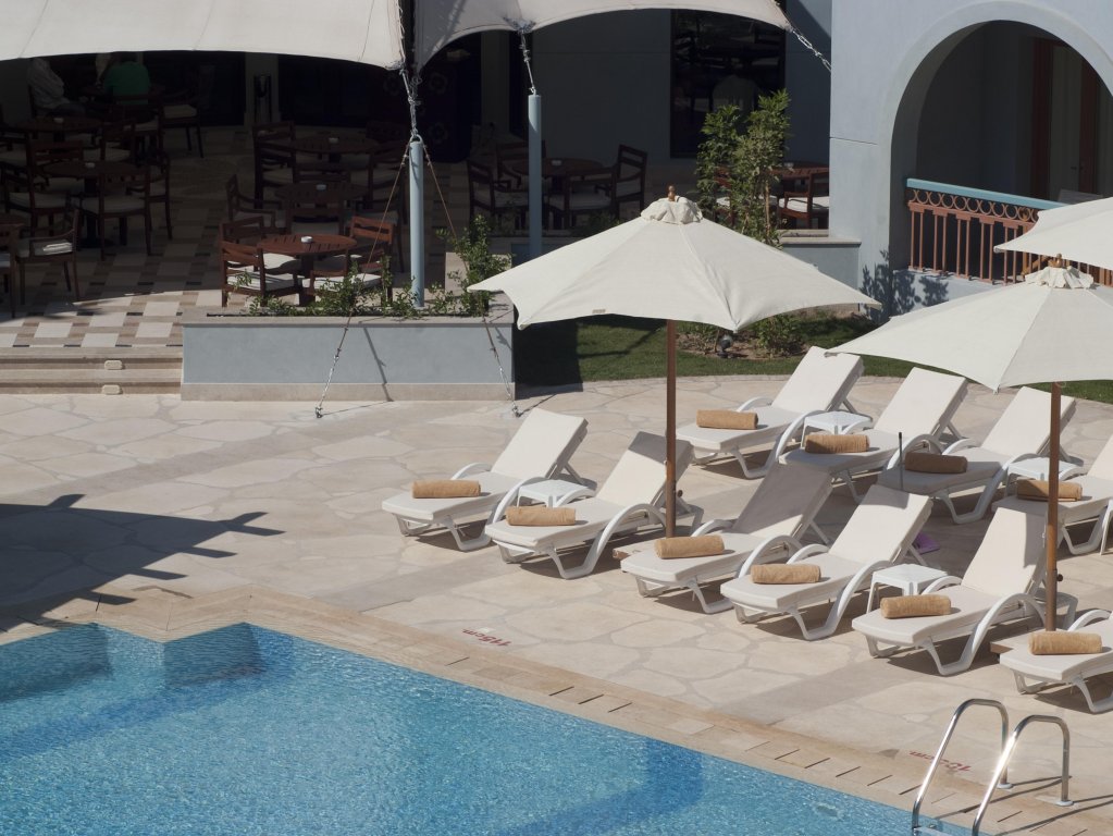 Фото Mosaique Hotel