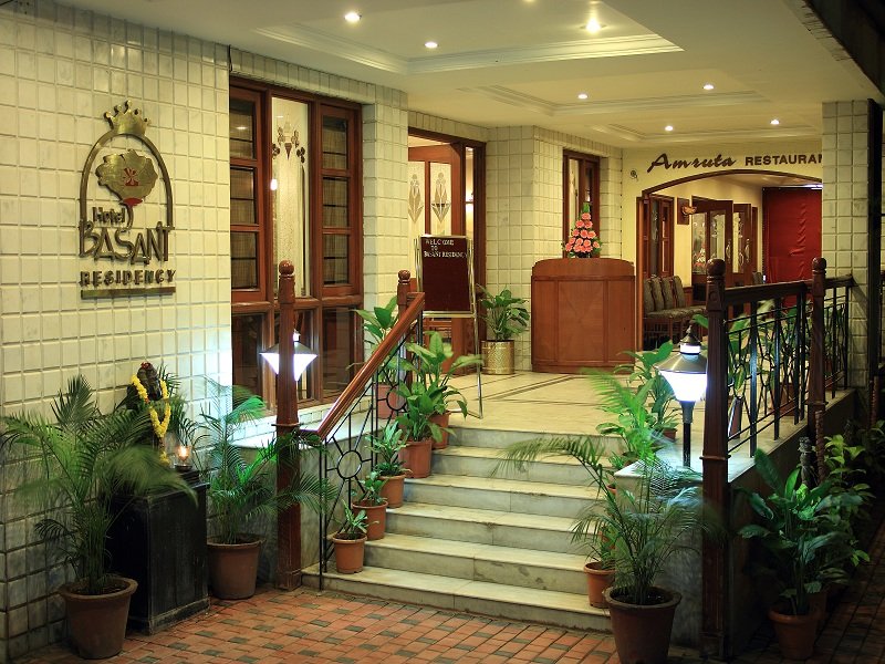 Фото Hotel Basant Residency