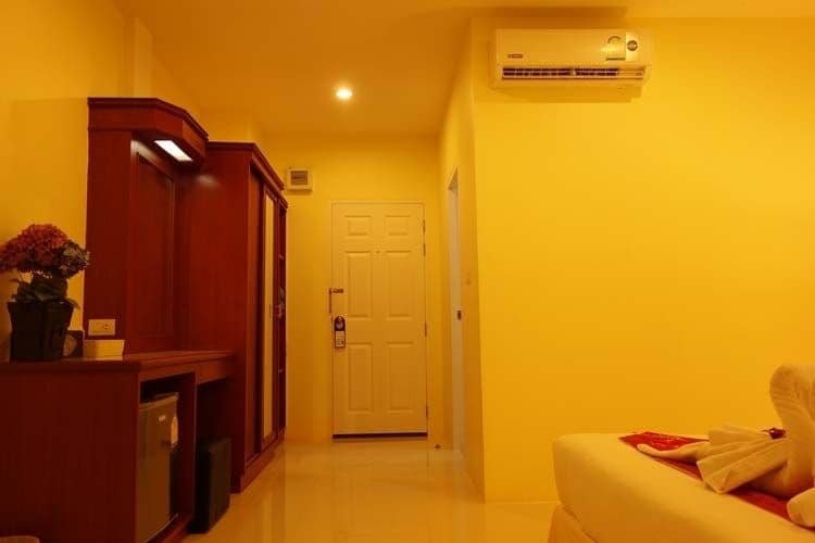 Фото Phuket - Naiyang Sonwa Resort