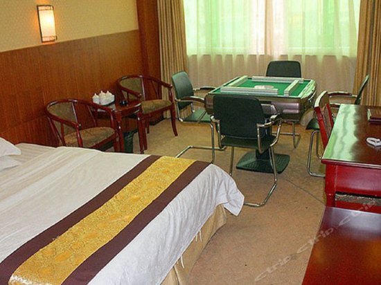 Фото Heyuan Meigang Hotel