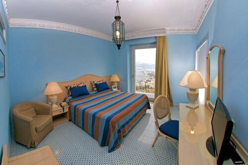 Внешний вид отеля Grand Hotel Aminta в Сорренто, фото 5