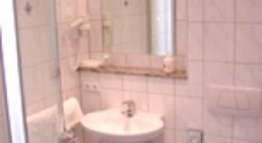 Фото Hotel Kollerhof Garni Aschheim