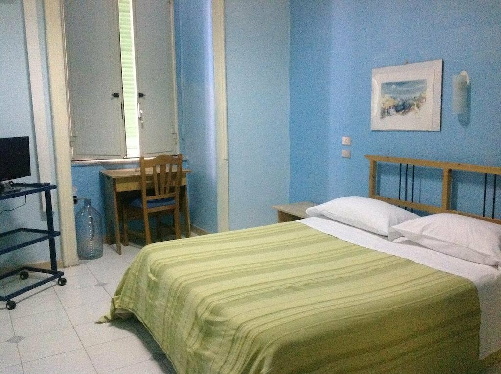 Hotel Hotel Odeon, Naples, photo