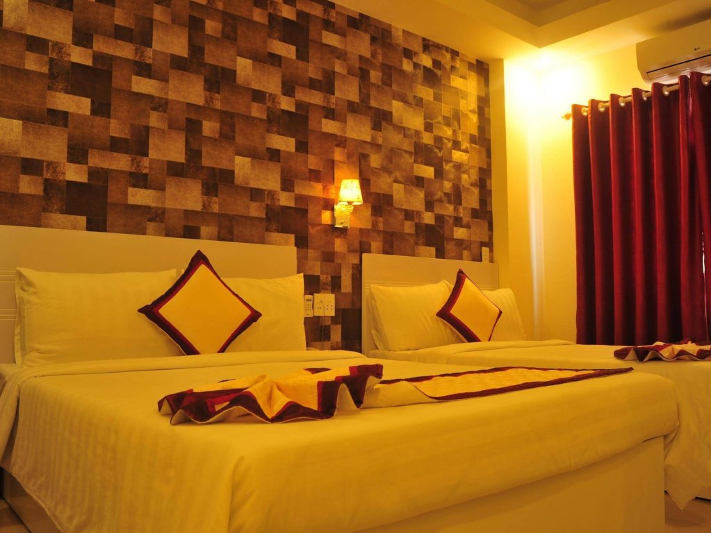 Фото Lee Park Hotel