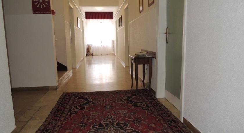 Фото Domus Hotel Adele