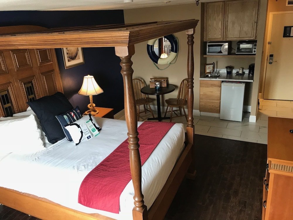 Фото Hearthstone Inn Boutique Hotel Halifax - Dartmouth