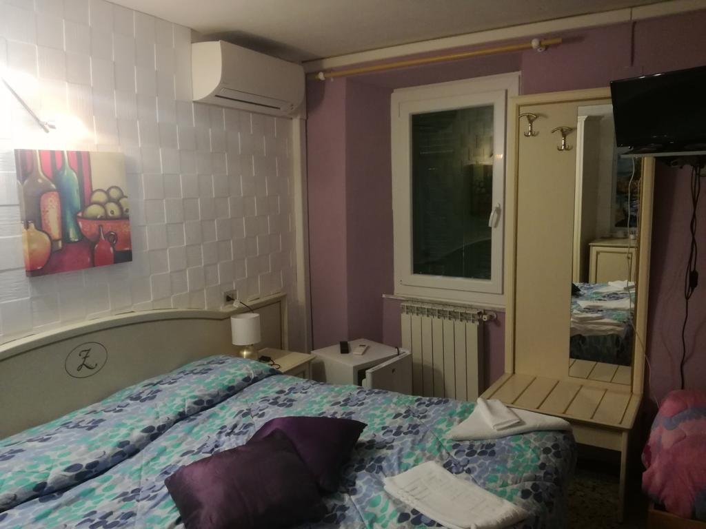 Фото Hotel La Zorza