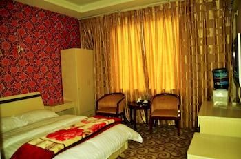 Фото Shuangliu Xinshiji Hotel