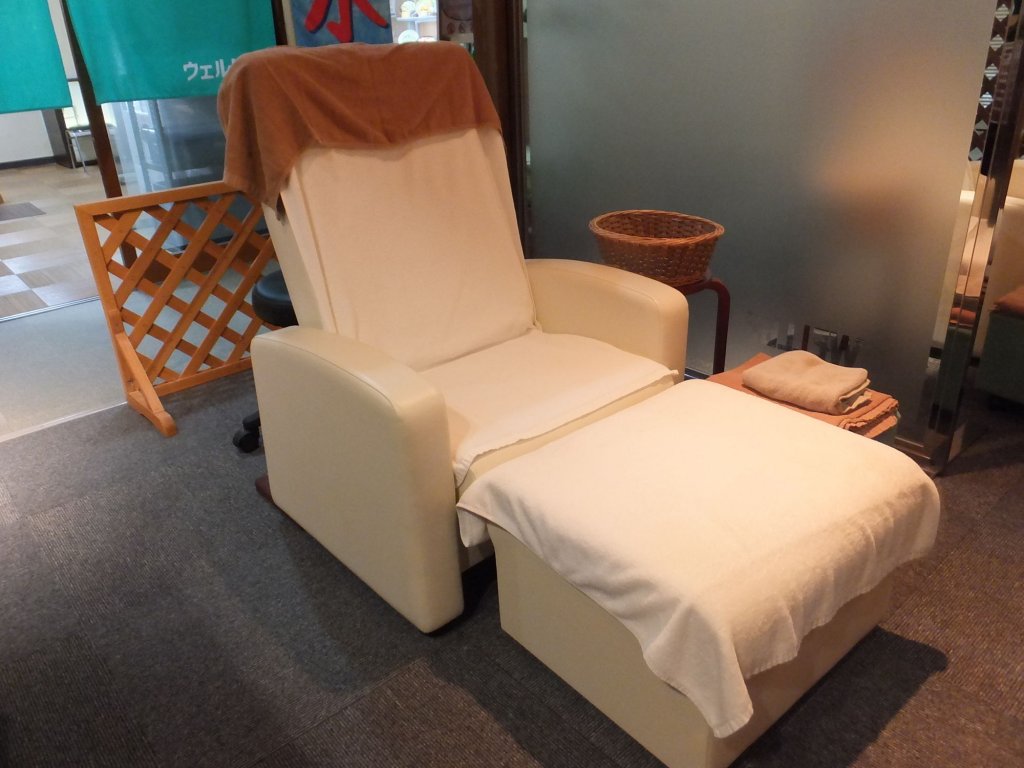 Фото Capsule Hotel Wellbe Sakae - Caters to Men