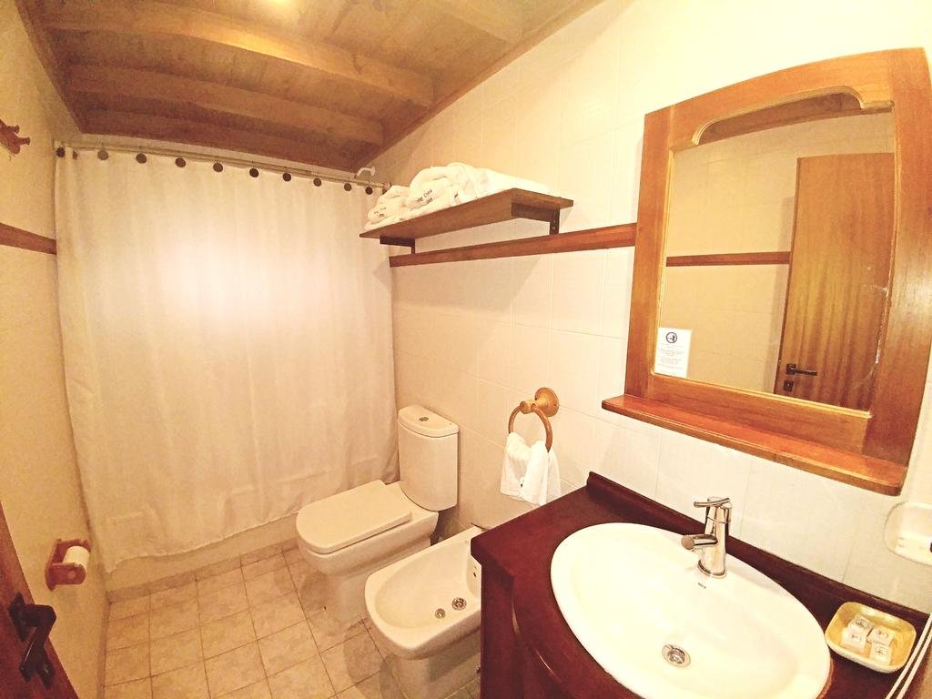 Фото Spring Creek Lodge