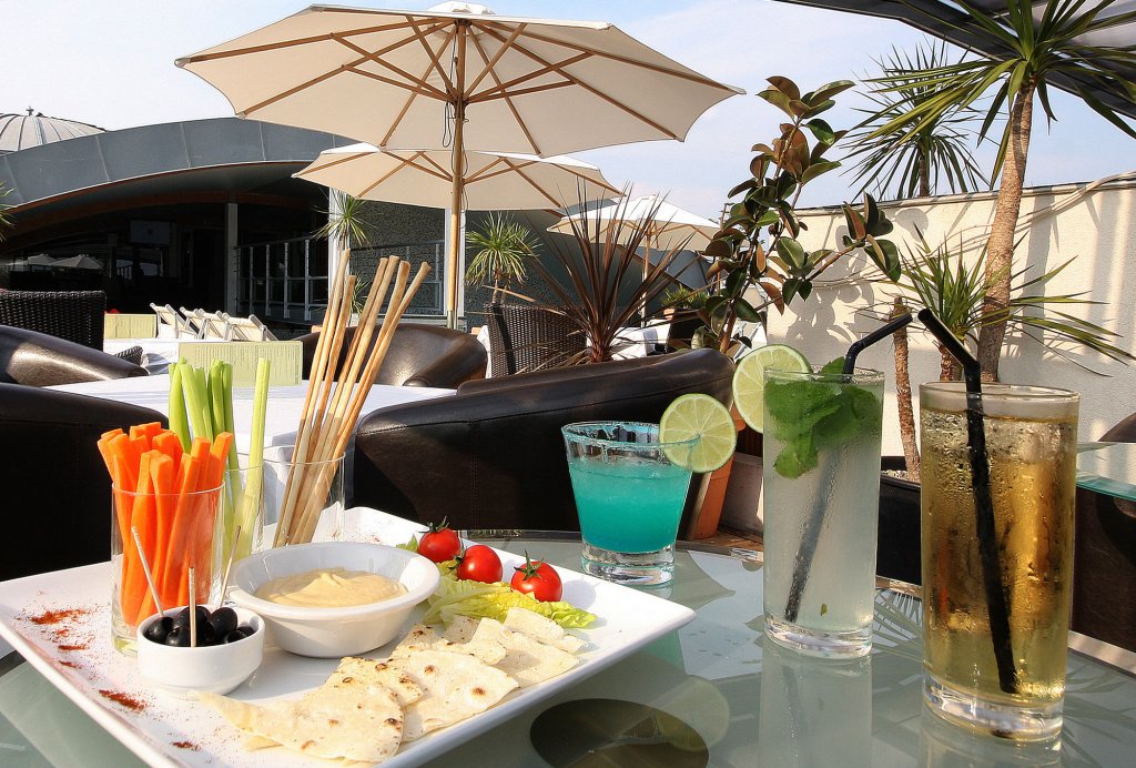 Фото Le Goldstar Appartements Nice