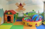 Radugadetstva (Novoyasenevskiy Avenue, 13к2), playground equipment