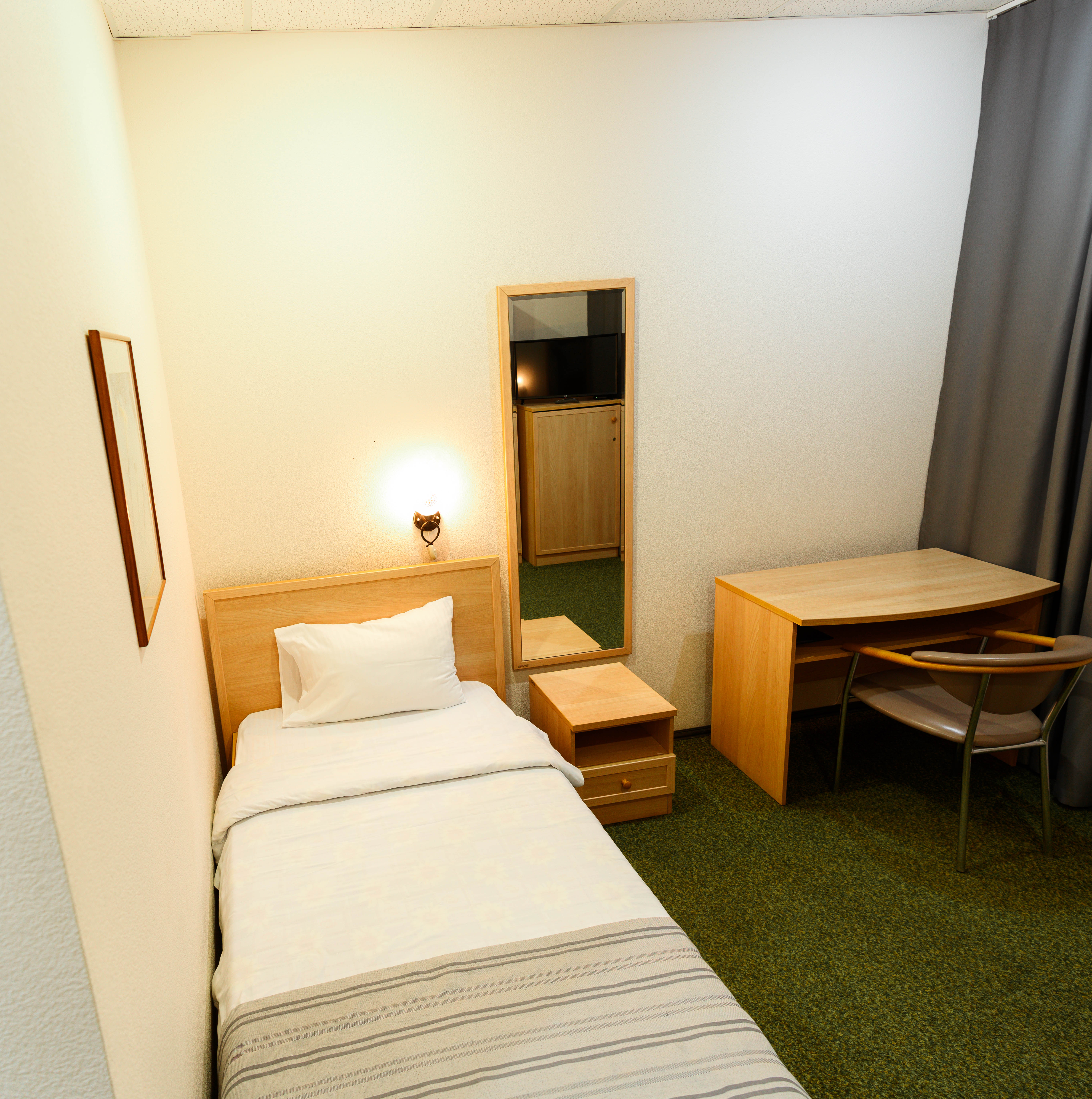 Фото отеля 2