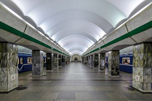 Приморская (ул. Одоевского, 29, Санкт-Петербург), станция метро в Санкт‑Петербурге