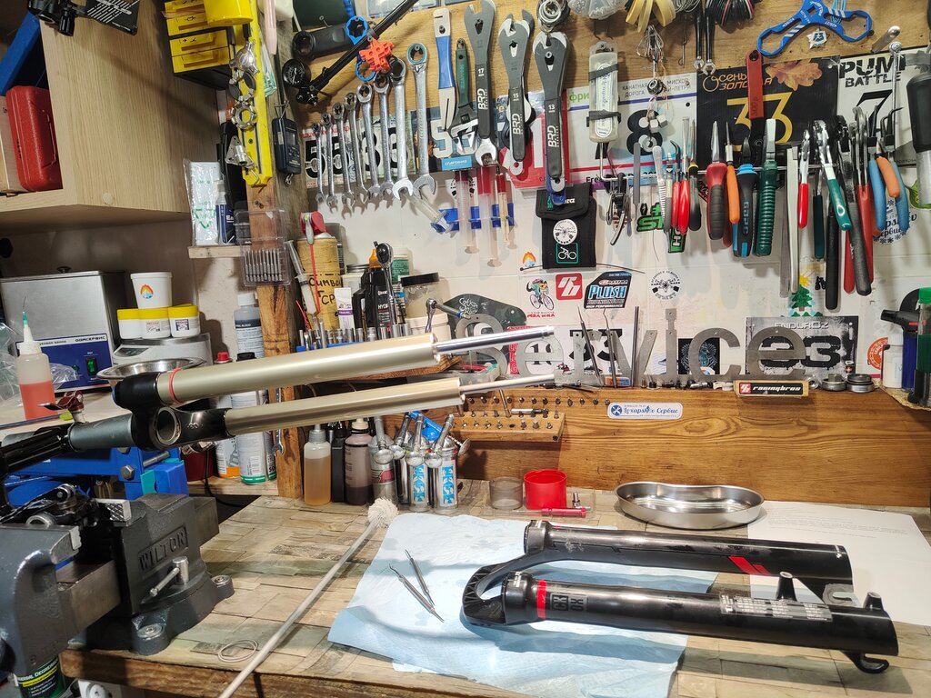 Bicycle repair Ski, snowboard, bicycle service, Pskov, photo