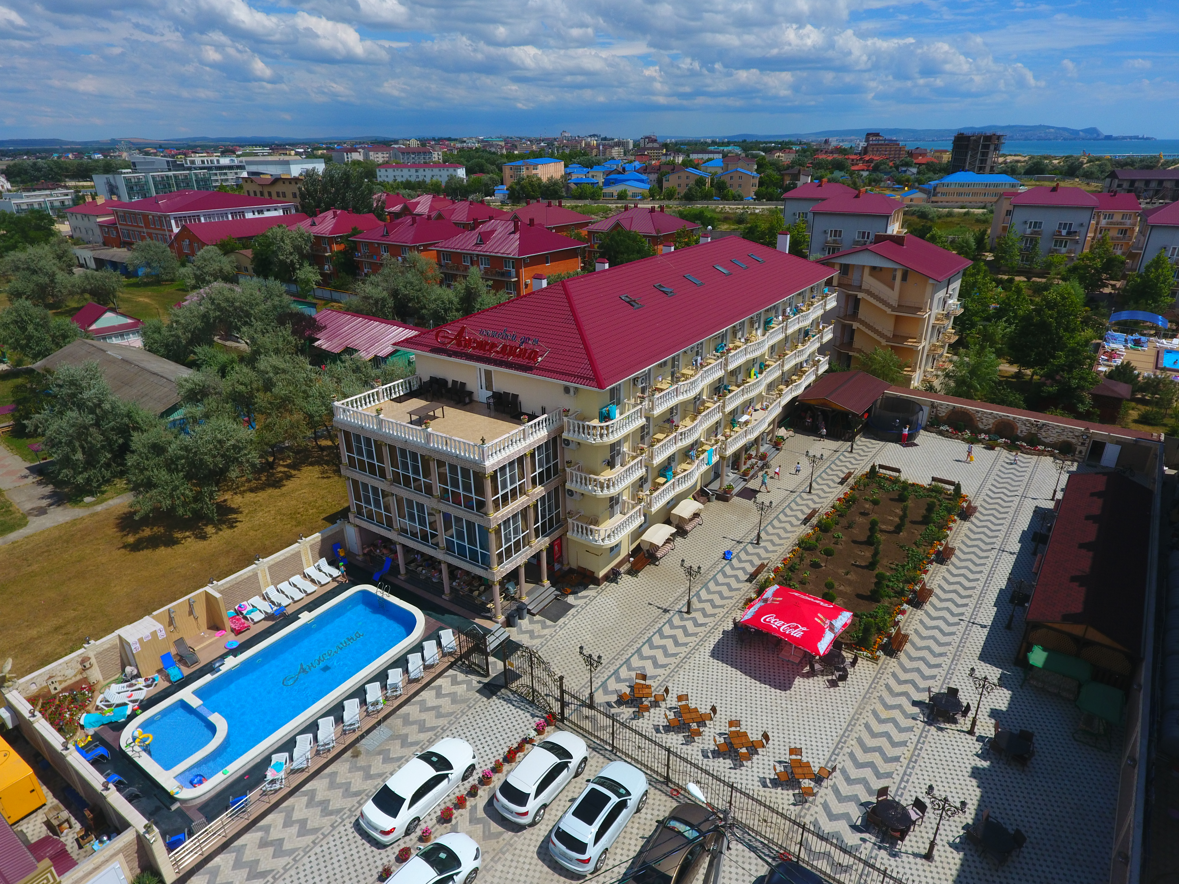 Фото отеля 3