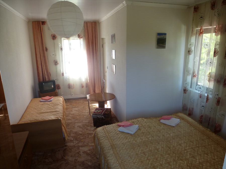 Фото отеля 2