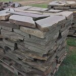 Sandstone (Vokzalnaya ulitsa, 15), stone articles and fixtures