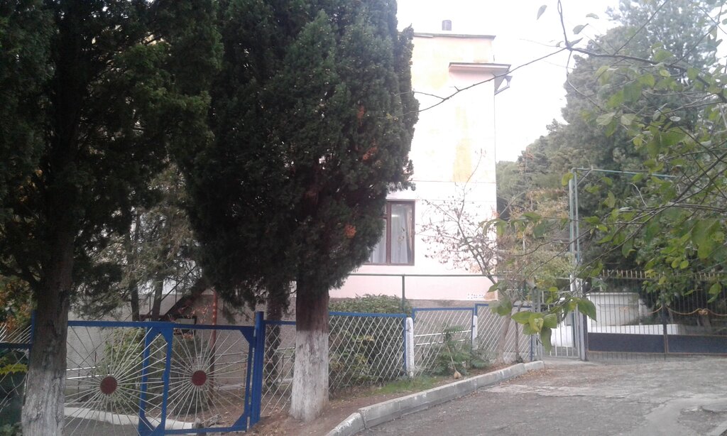 Escuela de enseñanza general Ялтинская Специальная школа, , foto