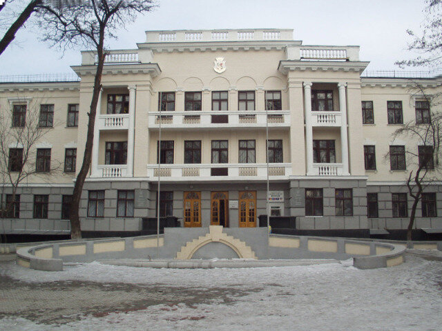 كلية، جامعة Zaporozhsky natsionalny tekhnichesky universitet ، زابوروجي، صورة
