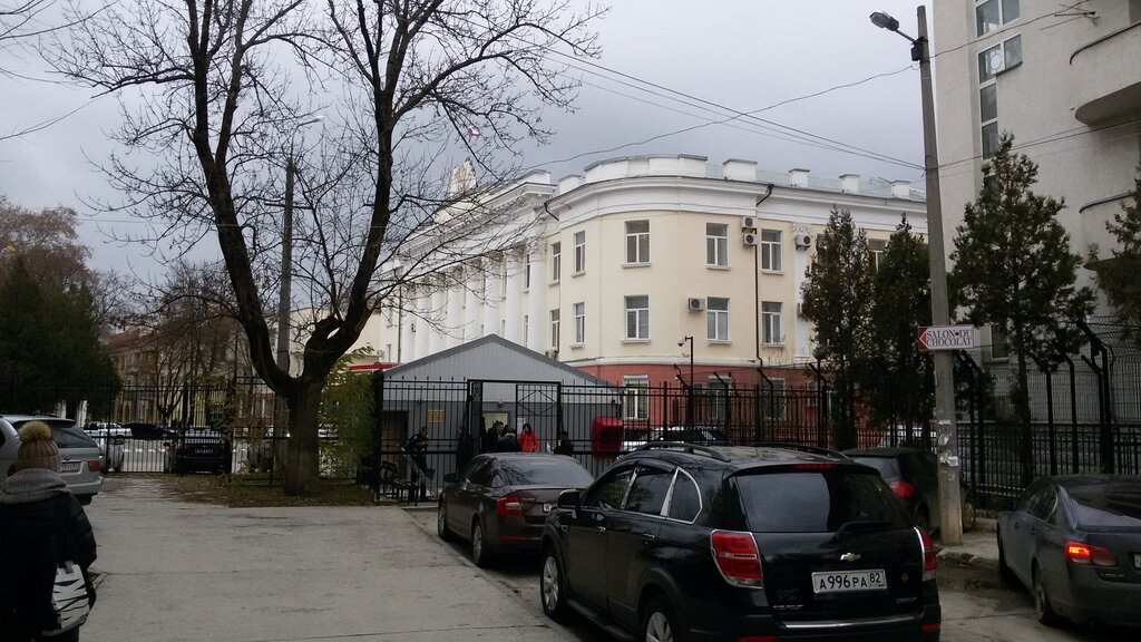 قسم الشرطة Министерство внутренних дел по Республике Крым ، سيمفيروبول، صورة