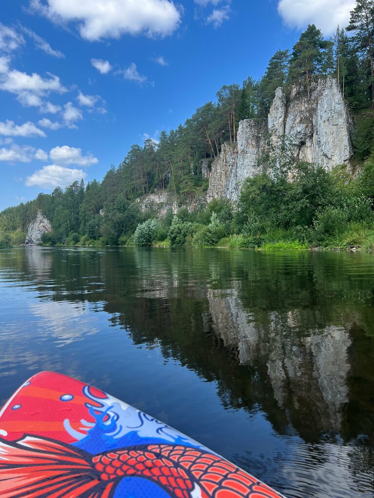 Горная вершина Скала Собачьи Рёбра, Свердловская область, фото