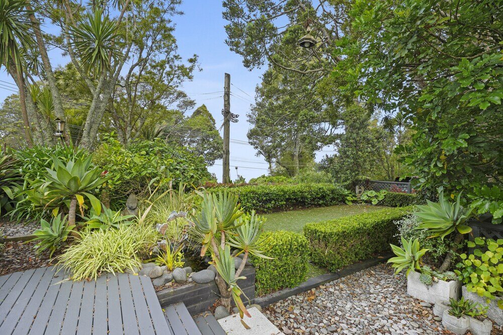 Фото Tranquil Bush Haven - Gardens - Bayview