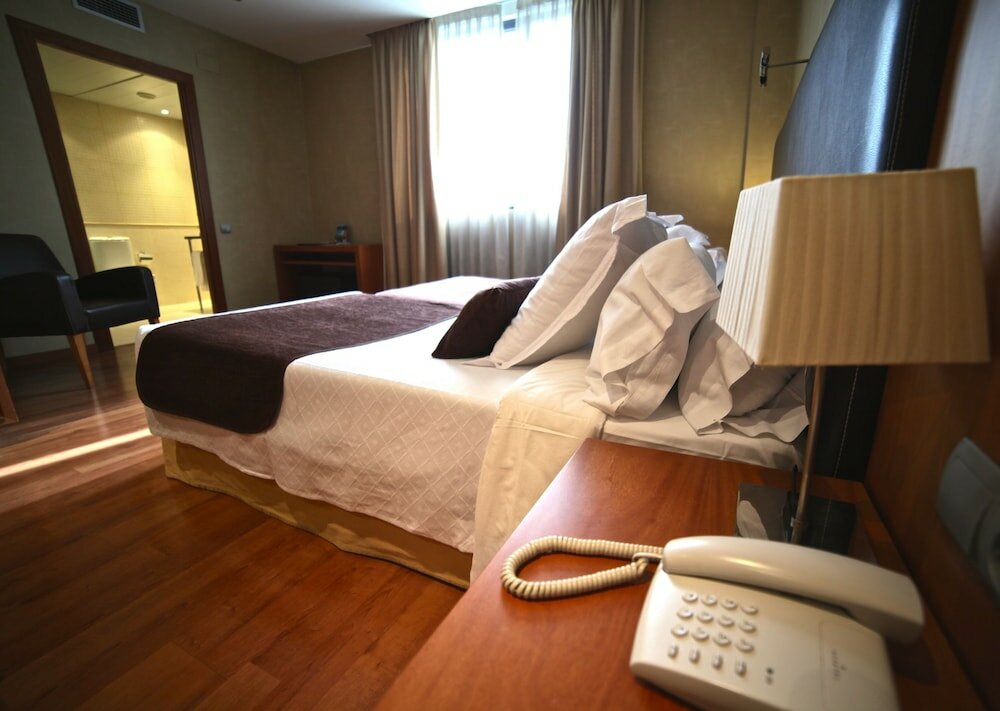 Фото Hotel Sant Just 