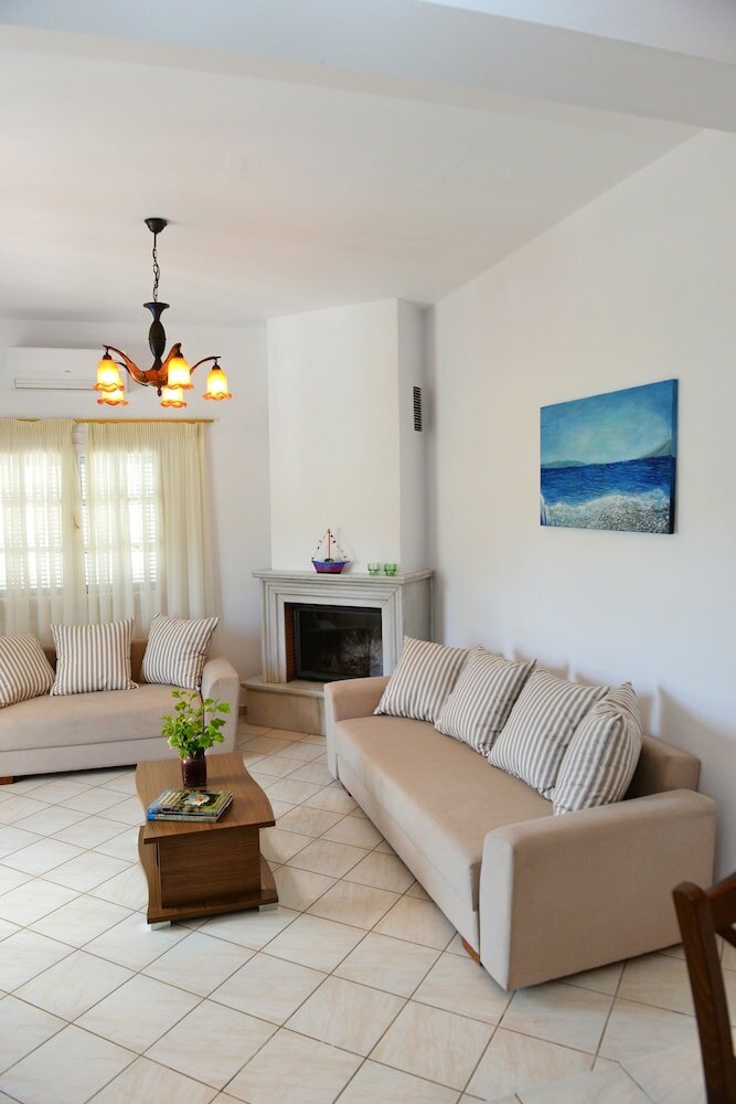 Фото Orestis Suites