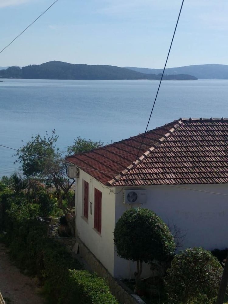 Фото The Beach House