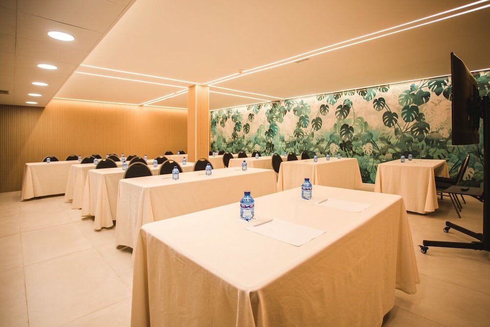 Фото Hotel Boutique Abaster