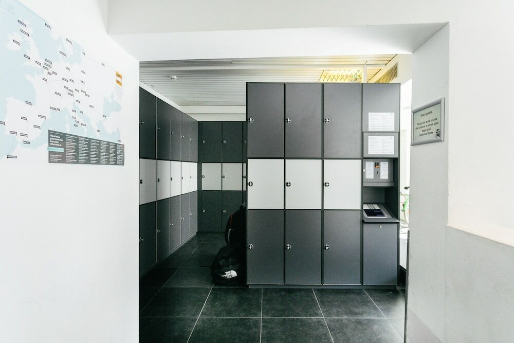 Фото St Christopher's Inn Bauhaus Budget Hotel - Hostel