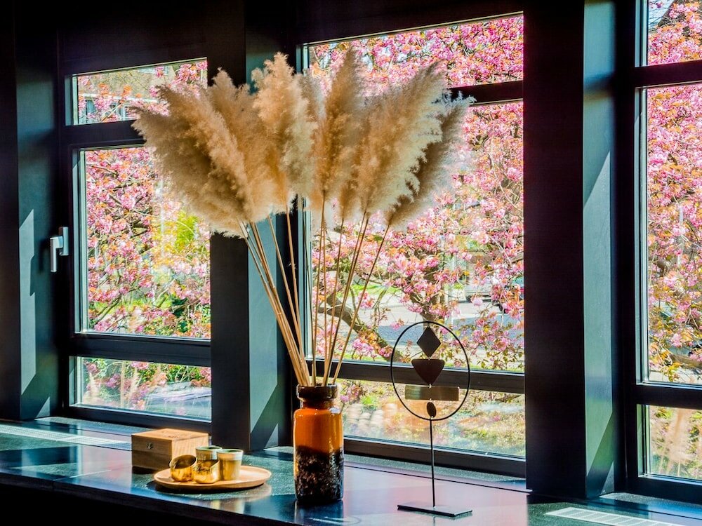 Фото Hotel V Fizeaustraat