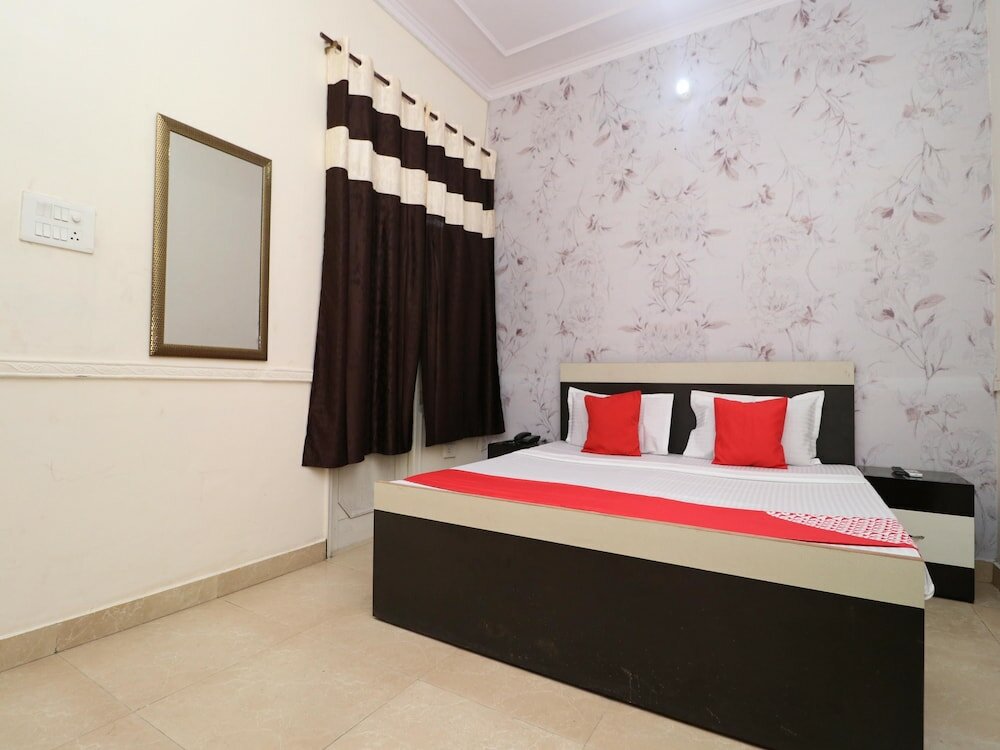 Фото Oyo 37903 Best Stay Guest House