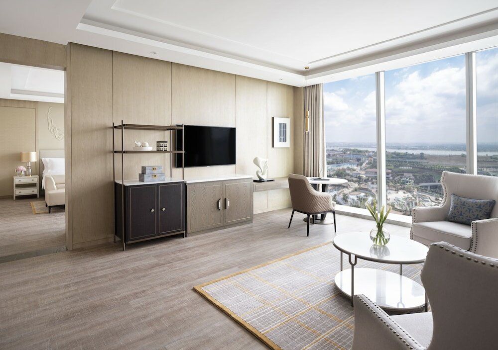 Фото Langham Place Changsha