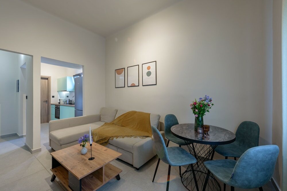 Фото Galio Suites Airport by Airstay