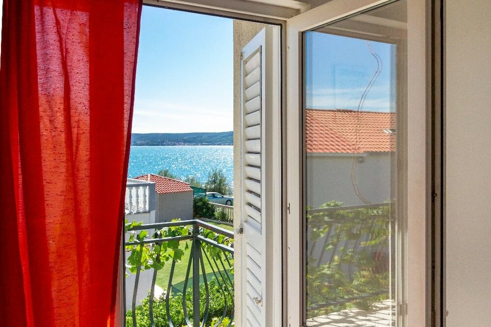 Фото Hostel Oktarin