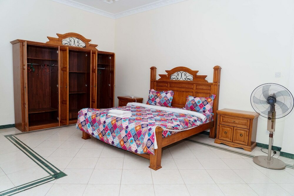 Фото Mini-Mansion Villa Adjacent To The Beach