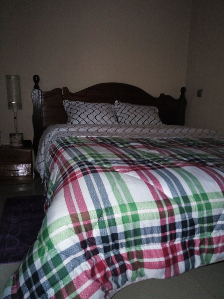 Фото The Crib Serviced