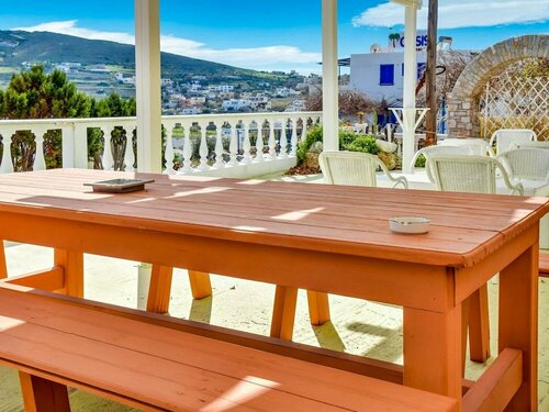 Гостиница Scenic Holiday Home in Syros With Balcony в Сиросе