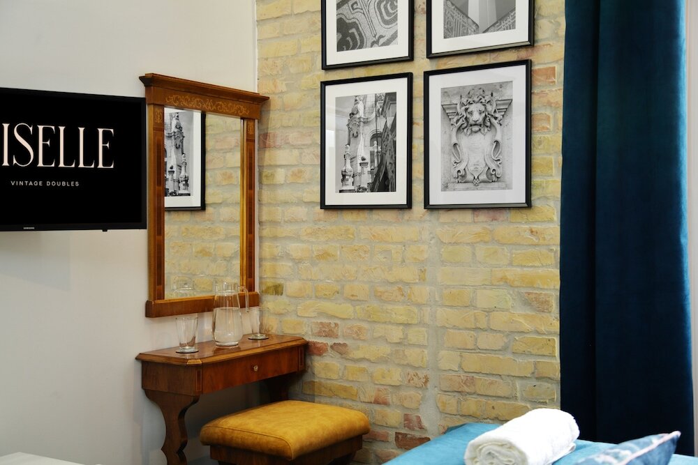 Фото Giselle Vintage Doubles