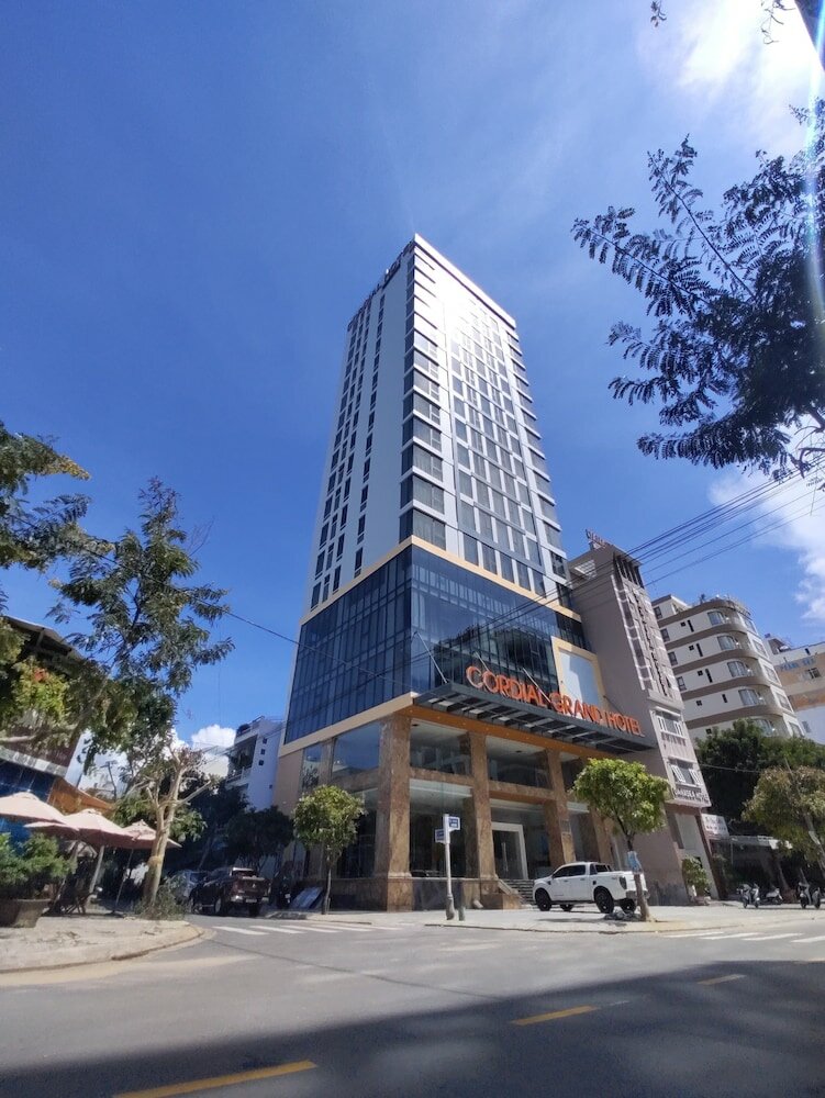 Фото Cordial Grand Hotel