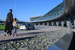 Yuzhno-Sakhalinsk passengers terminal (ulitsa Ivana Kuropatko, 25) ، مطار