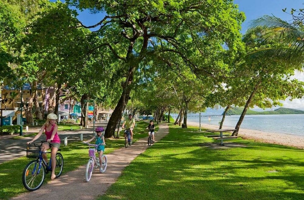 Фото Luxury Apartment at Sea Temple Palm Cove 2 Bed 2 Bath