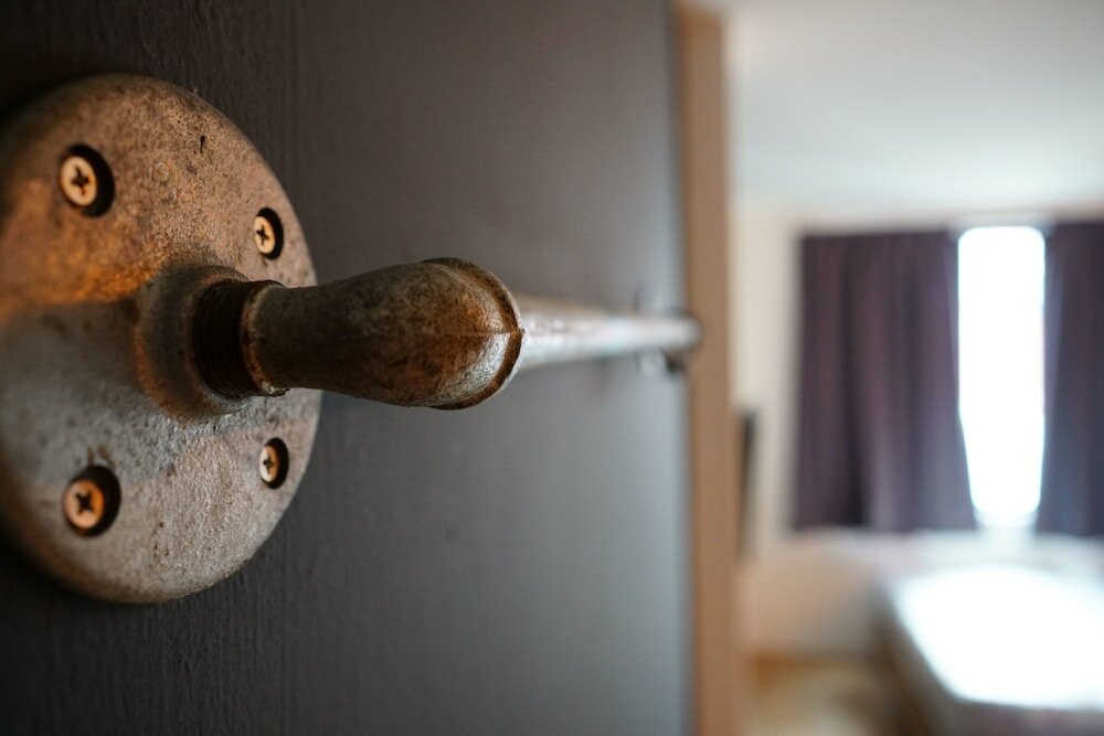 Фото Brick Box Hotel