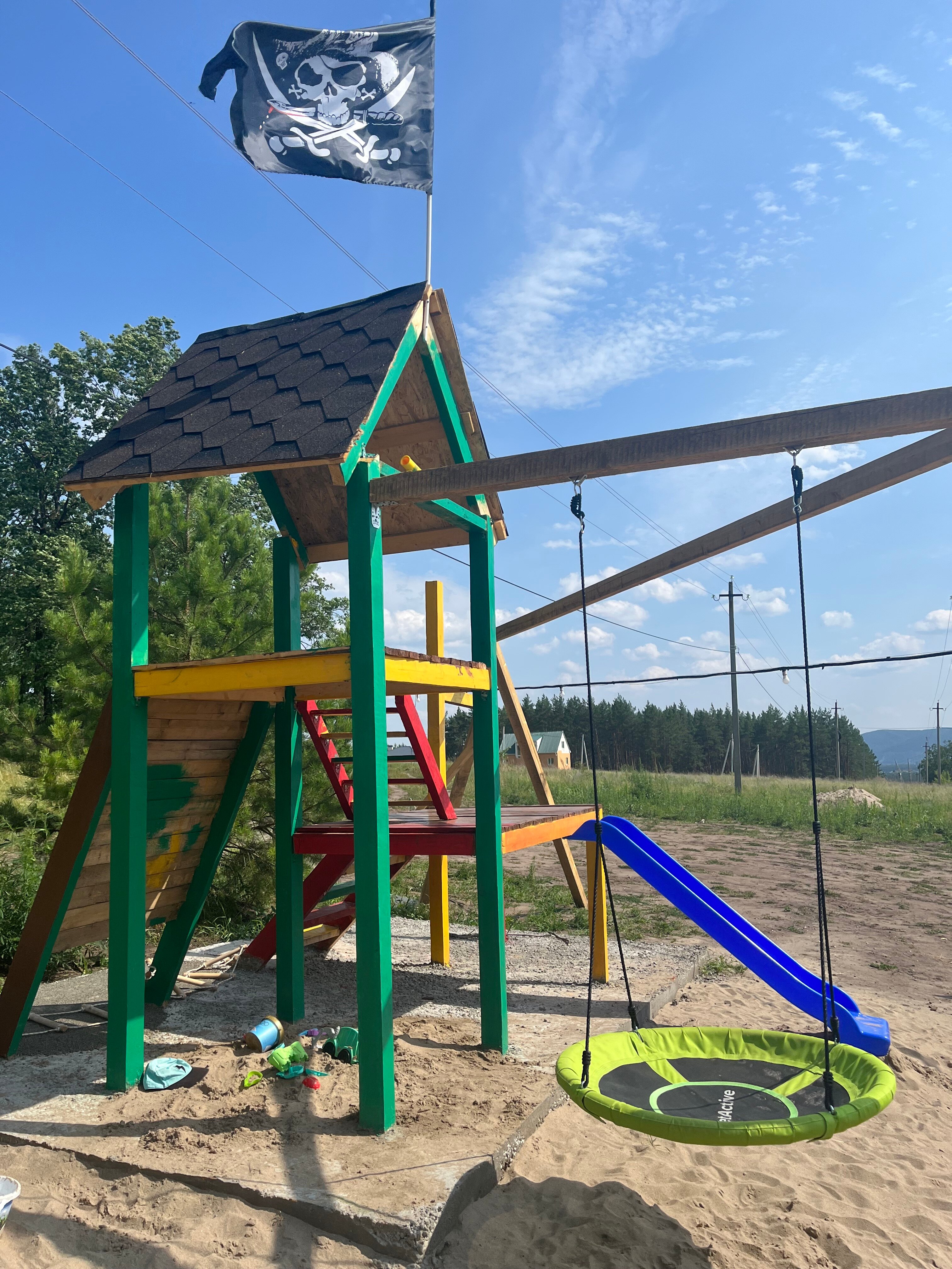 Фото Дом в лесу