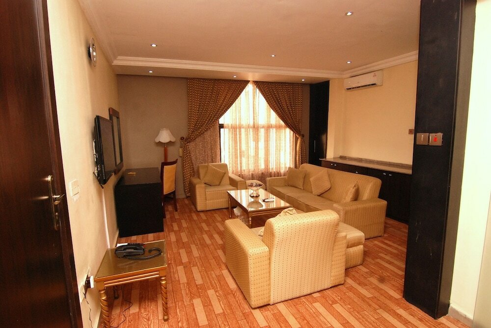 Фото Stonehedge Hotel