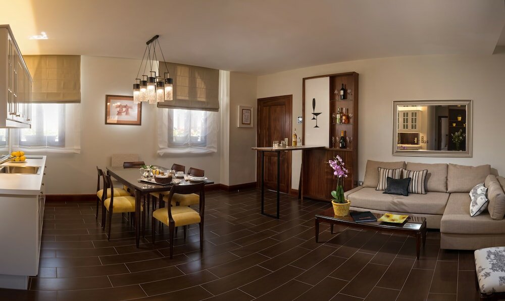 Фото MC San Agustin